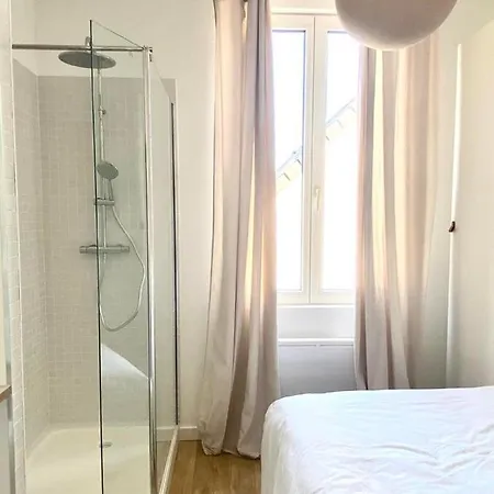 Sable, 4 Personnes 200 Appartement